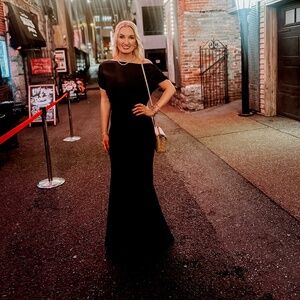 Meet your Posher, Chelsey